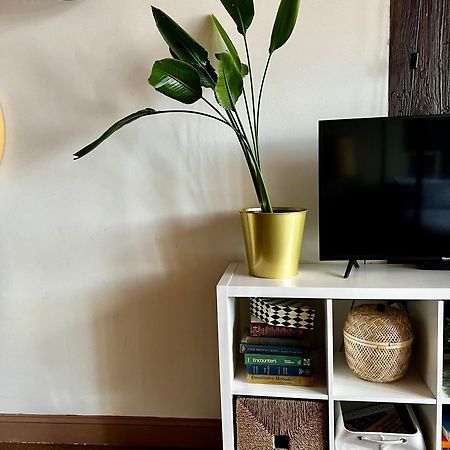 420 Friendly Boho Loft Downtown King Suite Free Parking デトロイト エクステリア 写真