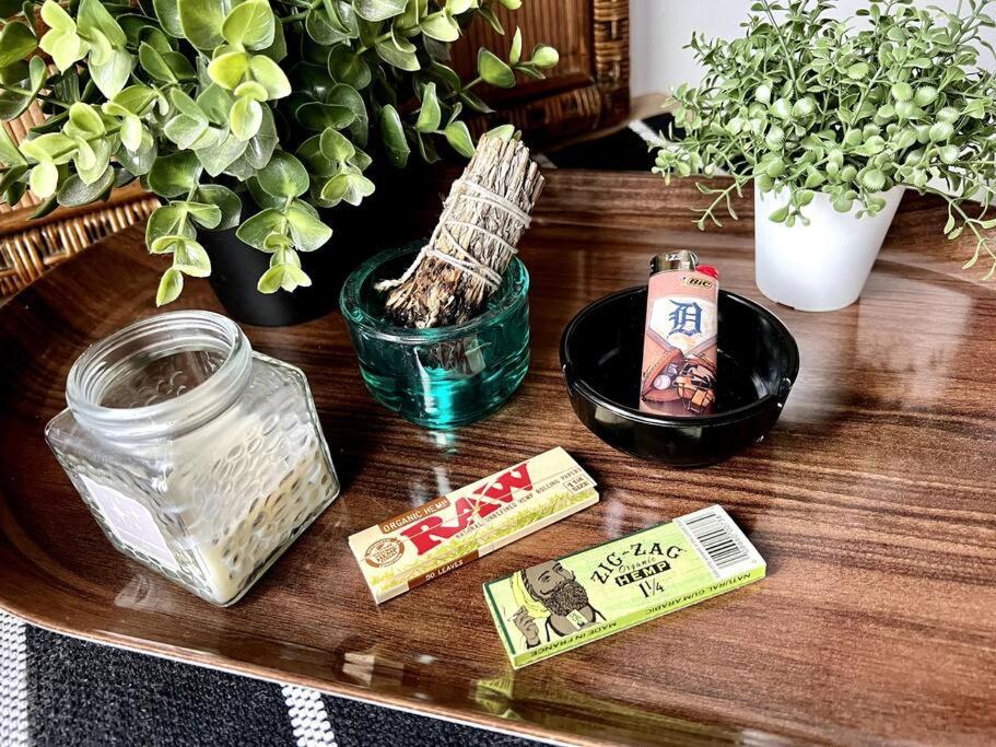 420 Friendly Boho Loft Downtown King Suite Free Parking デトロイト エクステリア 写真